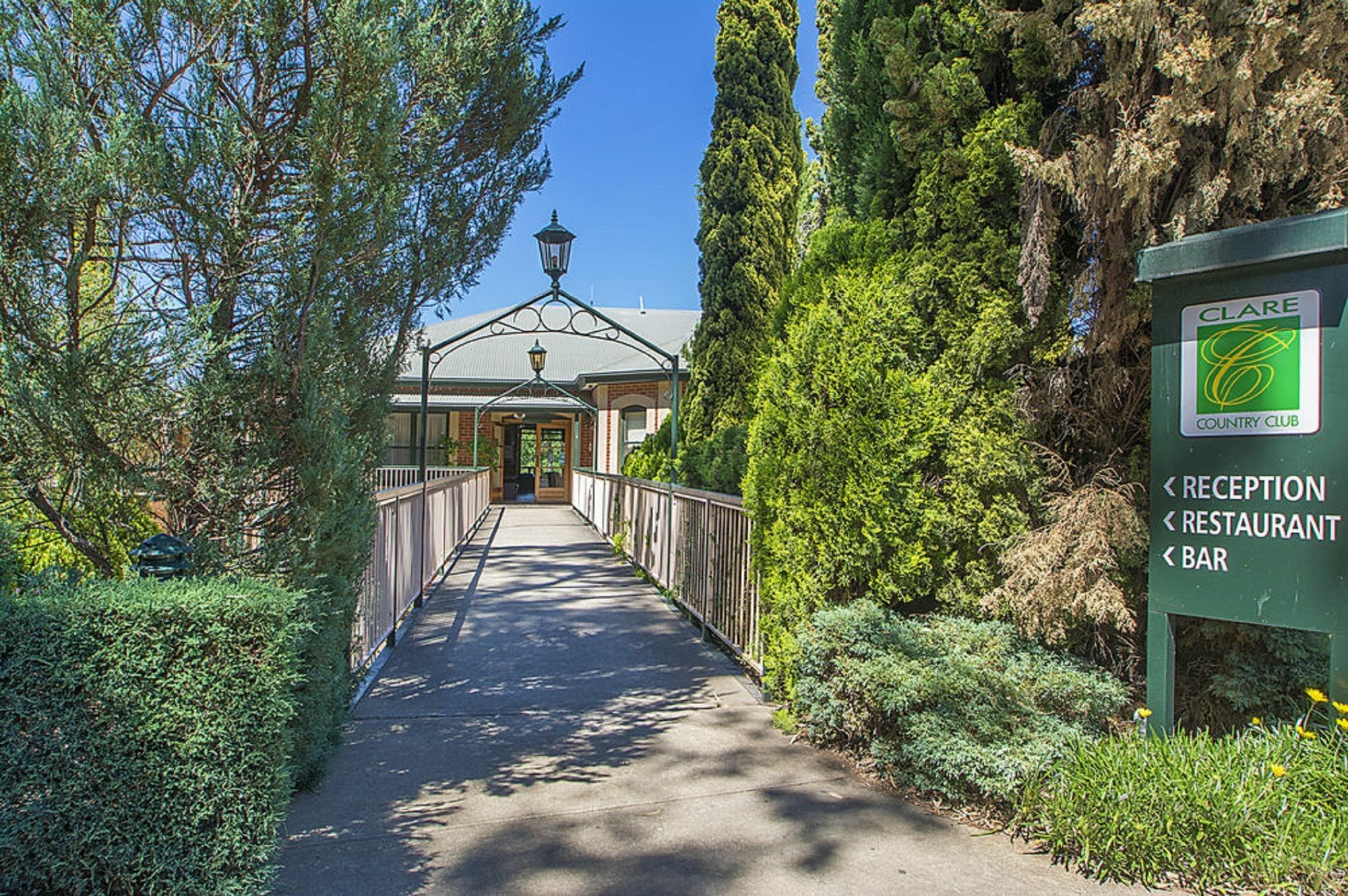 Clare Country Club Hotel Exterior photo